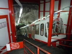 funiculaire-souterrain-saas-fee.jpg